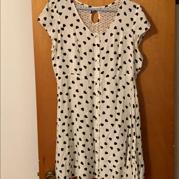 black and white heart print dress